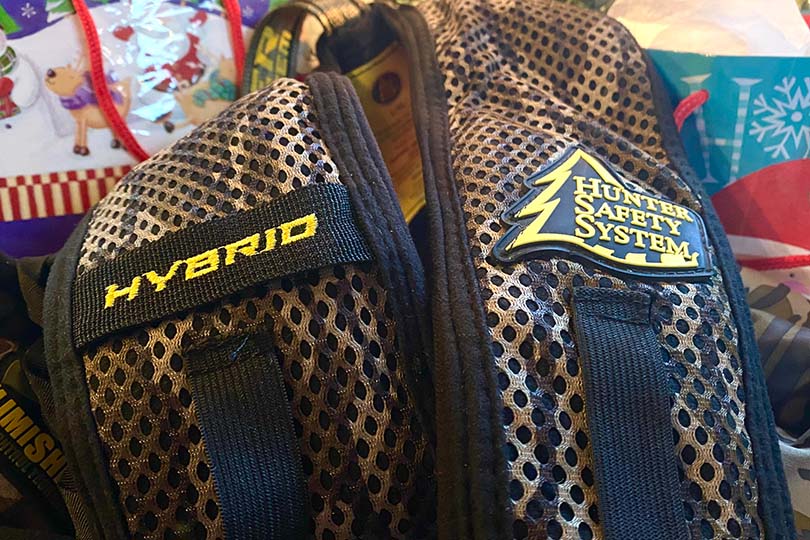 Great Christmas Gifts for Deer Hunters